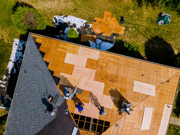 Best Commercial Roofing Services  in Weyauwega, WI