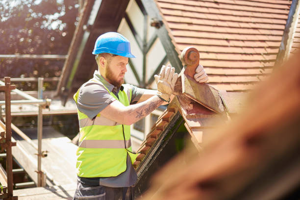 Best Emergency Roof Repair  in Weyauwega, WI